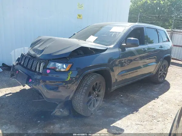 1C4RJFAG7HC892602 2017 JEEP GRAND CHEROKEE - Image 2