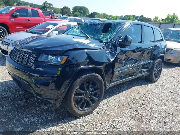 1C4RJFAG7HC894947 2017 JEEP GRAND CHEROKEE - Image 2