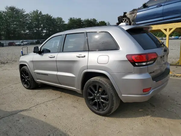 1C4RJFAG7HC929809 2017 JEEP GRAND CHEROKEE - Image 2