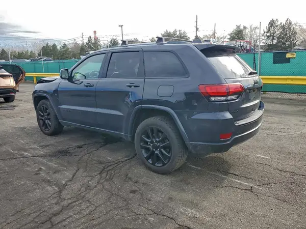 1C4RJFAG7HC932628 2017 JEEP GRAND CHEROKEE - Image 2