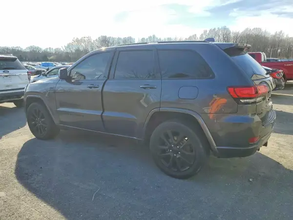 1C4RJFAG7HC958548 2017 JEEP GRAND CHEROKEE - Image 2