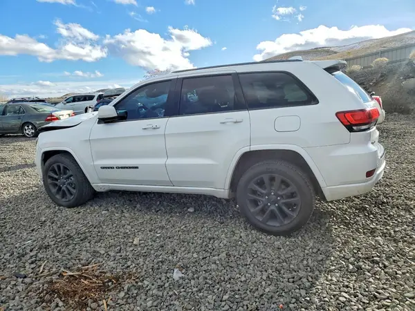 1C4RJFAG7JC104374 2018 JEEP GRAND CHEROKEE - Image 2