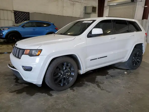 1C4RJFAG7JC123944 2018 JEEP GRAND CHEROKEE - Image 1