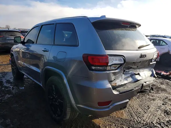 1C4RJFAG7JC157012 2018 JEEP GRAND CHEROKEE - Image 2