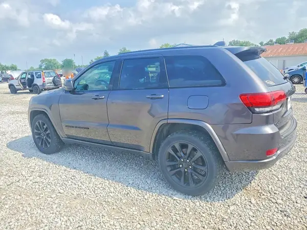 1C4RJFAG7JC214924 2018 JEEP GRAND CHEROKEE - Image 2