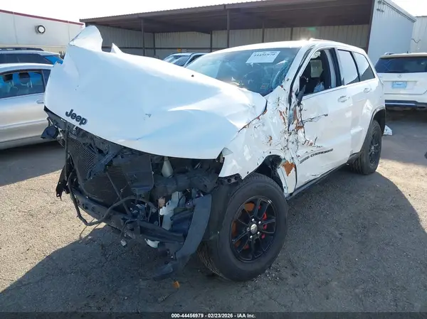 1C4RJFAG7JC266683 2018 JEEP GRAND CHEROKEE - Image 2