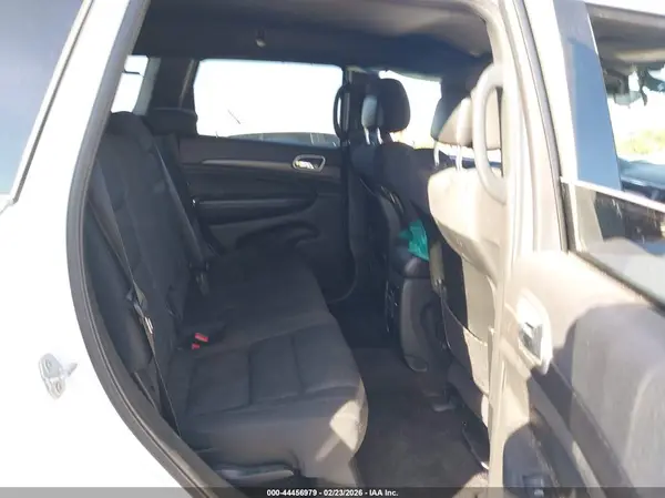 1C4RJFAG7JC266683 2018 JEEP GRAND CHEROKEE - Image 8