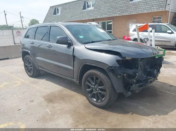 1C4RJFAG7JC294905 2018 JEEP GRAND CHEROKEE - Image 1