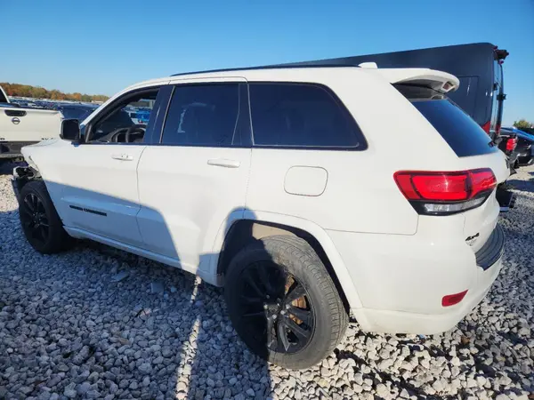 1C4RJFAG7JC334187 2018 JEEP GRAND CHEROKEE - Image 2