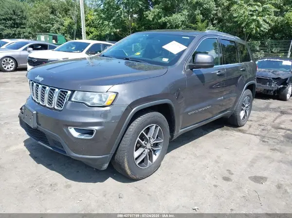 1C4RJFAG7JC388007 2018 JEEP GRAND CHEROKEE - Image 2