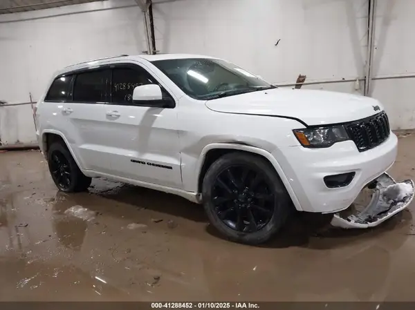 1C4RJFAG7JC388475 2018 JEEP GRAND CHEROKEE - Image 1