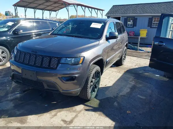 1C4RJFAG7JC422012 2018 JEEP GRAND CHEROKEE - Image 2