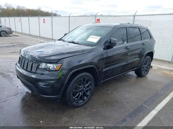 1C4RJFAG7JC468391 2018 JEEP GRAND CHEROKEE - Image 2