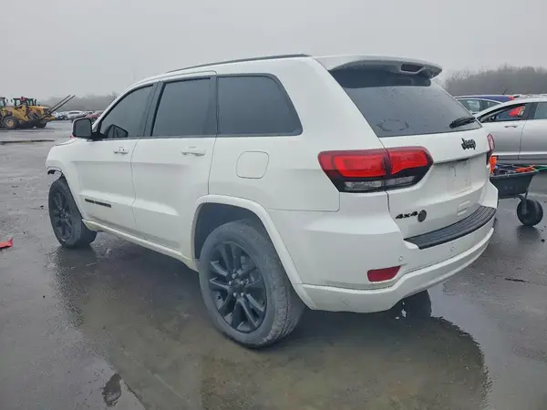1C4RJFAG7JC499432 2018 JEEP GRAND CHEROKEE - Image 2