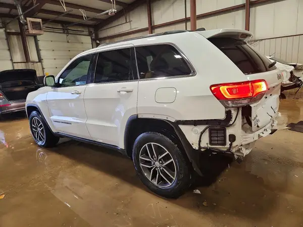 1C4RJFAG7JC508159 2018 JEEP GRAND CHEROKEE - Image 2