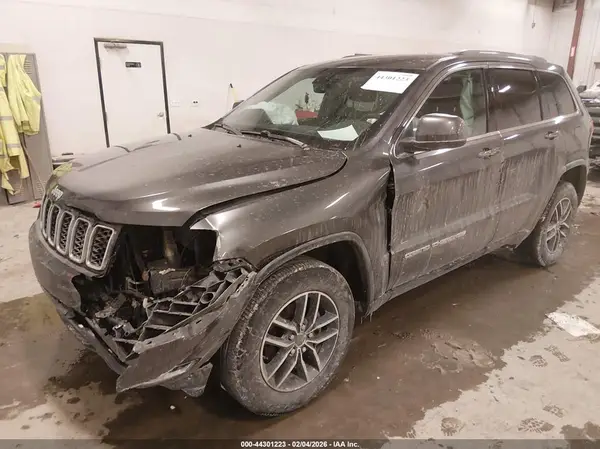 1C4RJFAG7KC579234 2019 JEEP GRAND CHEROKEE - Image 2