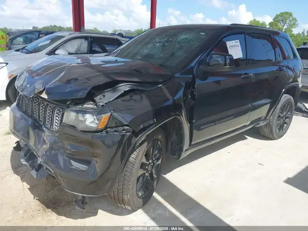 1C4RJFAG7KC588273 2019 JEEP GRAND CHEROKEE - Image 2