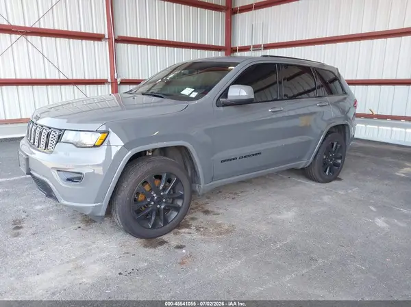 1C4RJFAG7KC667586 2019 JEEP GRAND CHEROKEE - Image 2