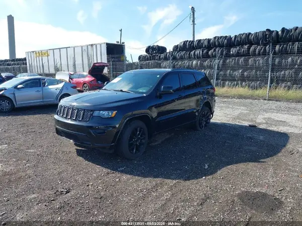 1C4RJFAG7KC837588 2019 JEEP GRAND CHEROKEE - Image 2