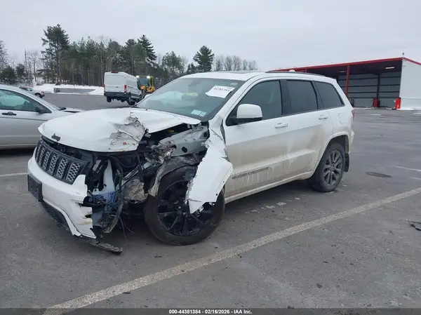1C4RJFAG7KC853967 2019 JEEP GRAND CHEROKEE - Image 2