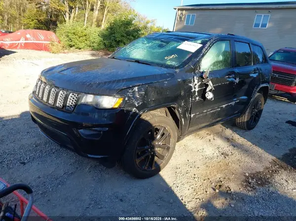 1C4RJFAG7KC855251 2019 JEEP GRAND CHEROKEE - Image 2