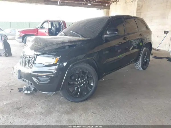 1C4RJFAG7LC112347 2020 JEEP GRAND CHEROKEE - Image 2