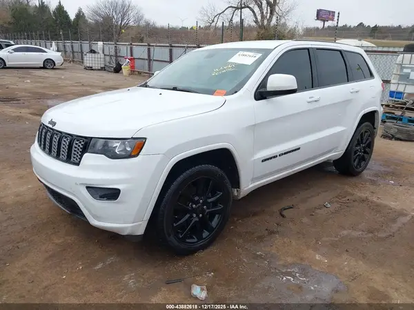 1C4RJFAG7LC121422 2020 JEEP GRAND CHEROKEE - Image 2