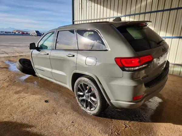 1C4RJFAG7LC177845 2020 JEEP GRAND CHEROKEE - Image 2