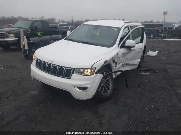 1C4RJFAG7LC210097 2020 JEEP GRAND CHEROKEE - Image 2