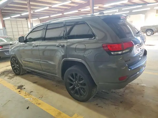 1C4RJFAG7LC242676 2020 JEEP GRAND CHEROKEE - Image 2