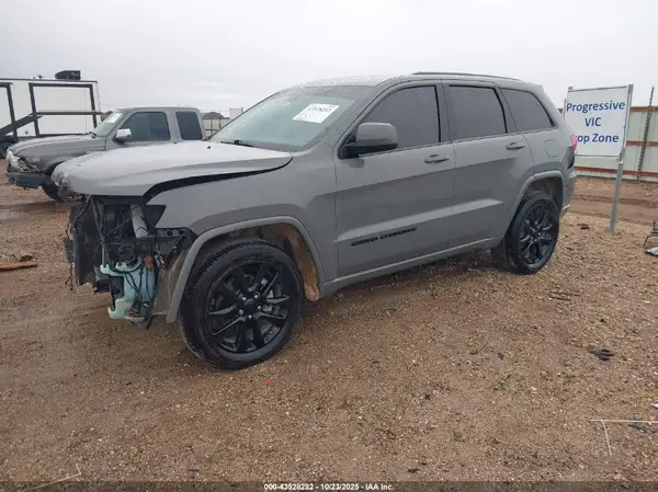 1C4RJFAG7LC298519 2020 JEEP GRAND CHEROKEE - Image 2
