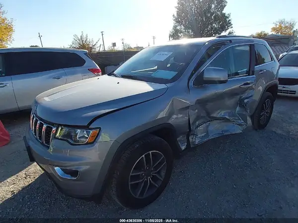 1C4RJFAG7LC368469 2020 JEEP GRAND CHEROKEE - Image 2