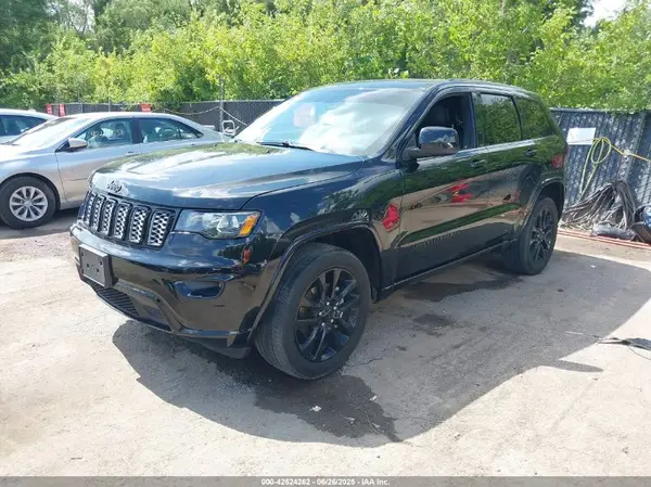 1C4RJFAG7LC369217 2020 JEEP GRAND CHEROKEE - Image 2