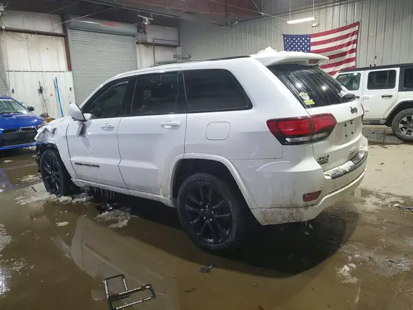 1C4RJFAG7LC419243 2020 JEEP GRAND CHEROKEE - Image 2