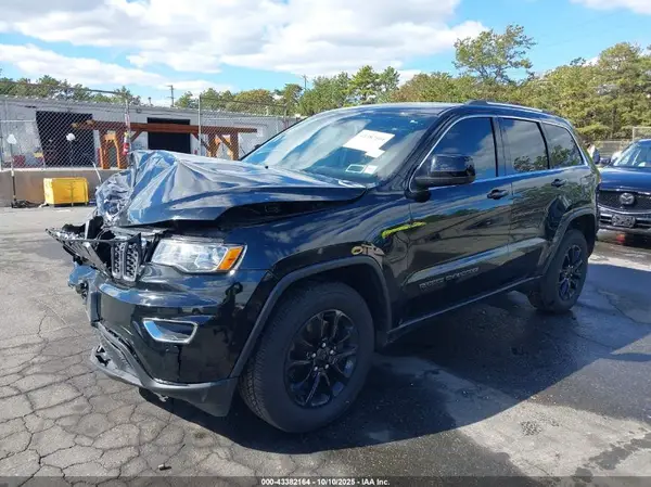 1C4RJFAG7MC563991 2021 JEEP GRAND CHEROKEE - Image 2