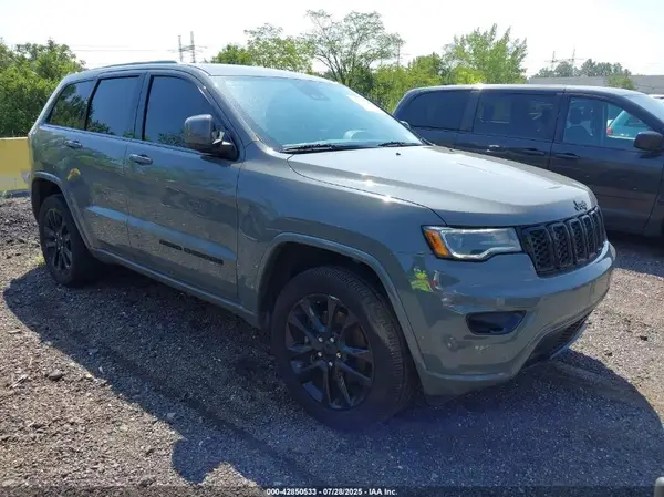 1C4RJFAG7MC586879 2021 JEEP GRAND CHEROKEE - Image 1