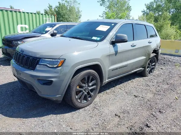 1C4RJFAG7MC586879 2021 JEEP GRAND CHEROKEE - Image 2