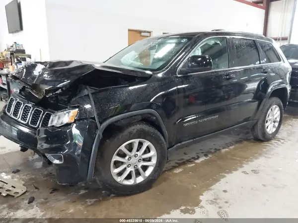 1C4RJFAG7MC733573 2021 JEEP GRAND CHEROKEE - Image 2