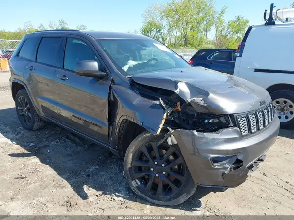 1C4RJFAG7MC777041 2021 JEEP GRAND CHEROKEE - Image 1