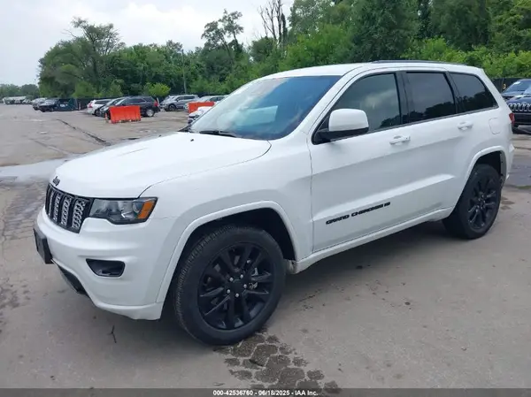 1C4RJFAG7NC147361 2022 JEEP GRAND CHEROKEE - Image 2