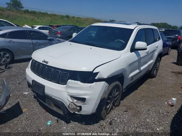 1C4RJFAG8HC615666 2017 JEEP GRAND CHEROKEE - Image 2