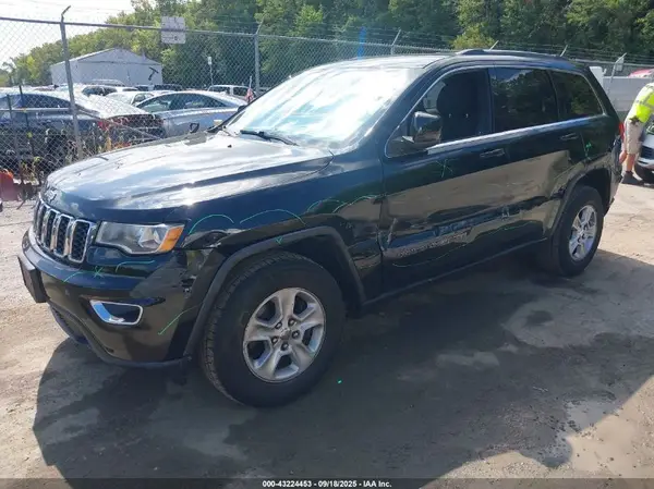 1C4RJFAG8HC625193 2017 JEEP GRAND CHEROKEE - Image 2