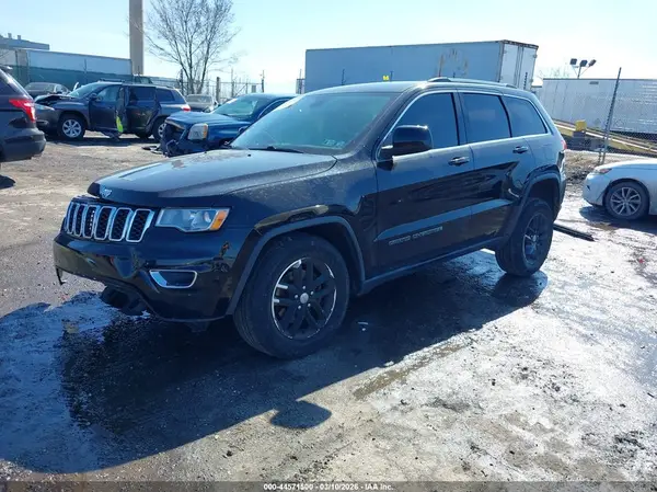 1C4RJFAG8HC682851 2017 JEEP GRAND CHEROKEE - Image 2