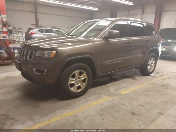 1C4RJFAG8HC730994 2017 JEEP GRAND CHEROKEE - Image 2