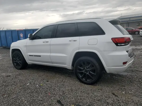 1C4RJFAG8HC764899 2017 JEEP GRAND CHEROKEE - Image 2