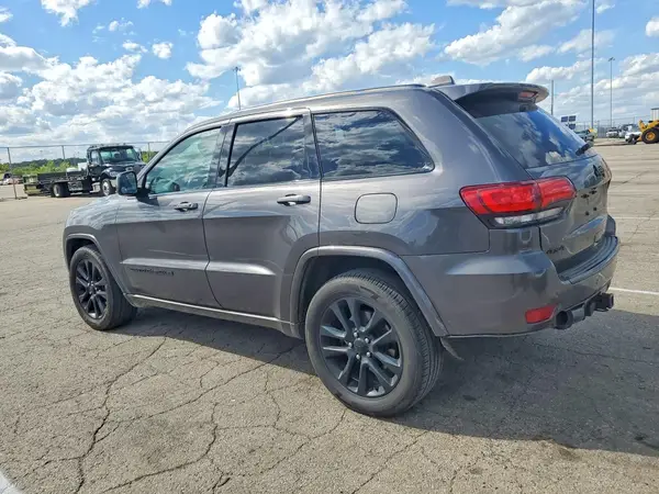1C4RJFAG8HC767706 2017 JEEP GRAND CHEROKEE - Image 2
