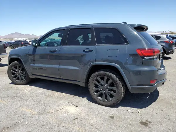 1C4RJFAG8HC840590 2017 JEEP GRAND CHEROKEE - Image 2
