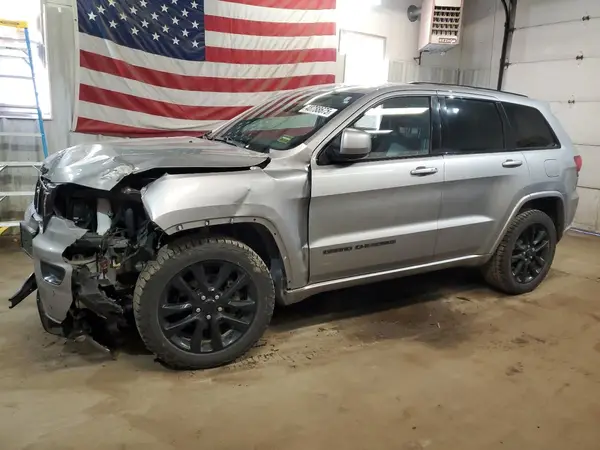 1C4RJFAG8HC841822 2017 JEEP GRAND CHEROKEE - Image 1