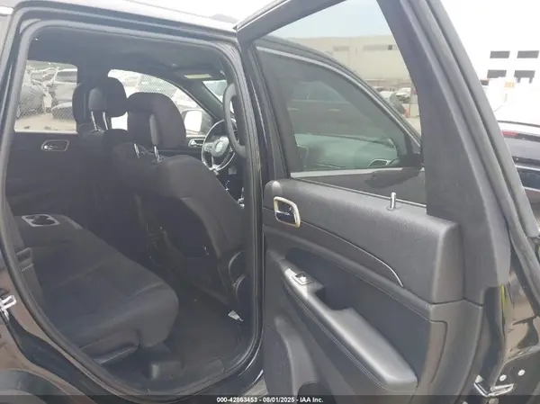 1C4RJFAG8HC841965 2017 JEEP GRAND CHEROKEE - Image 8