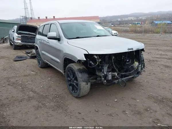 1C4RJFAG8HC851475 2017 JEEP GRAND CHEROKEE - Image 1